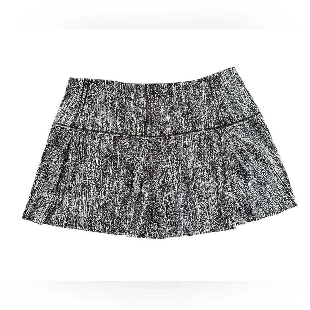 LULULEMON Women’s Tennis Skirt Skort Pickle Ball Sports Size 10 - Picture 1 of 8